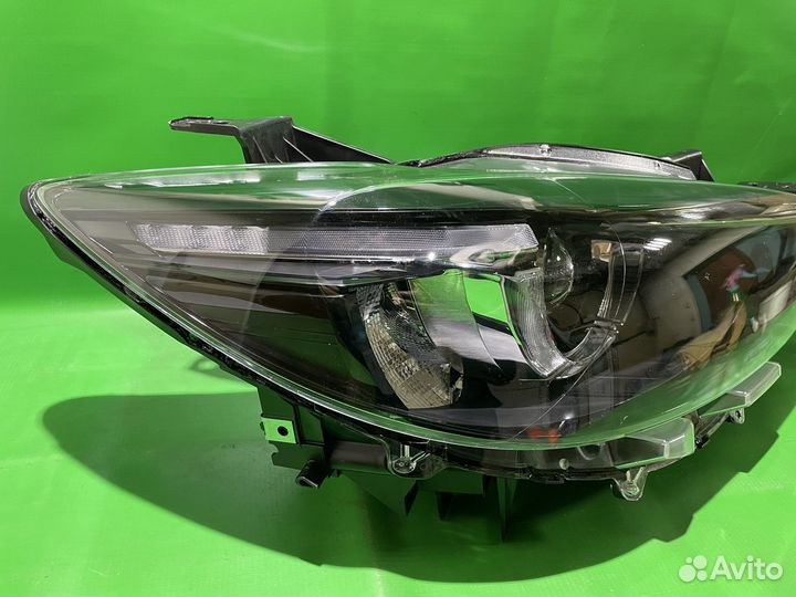 Фара правая LED Mazda CX-5 2015-2017