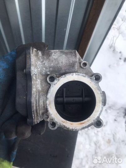 Дроссельная заслона vag 06F133062q