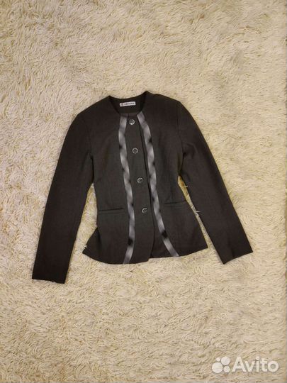 Одежда на девочку 140