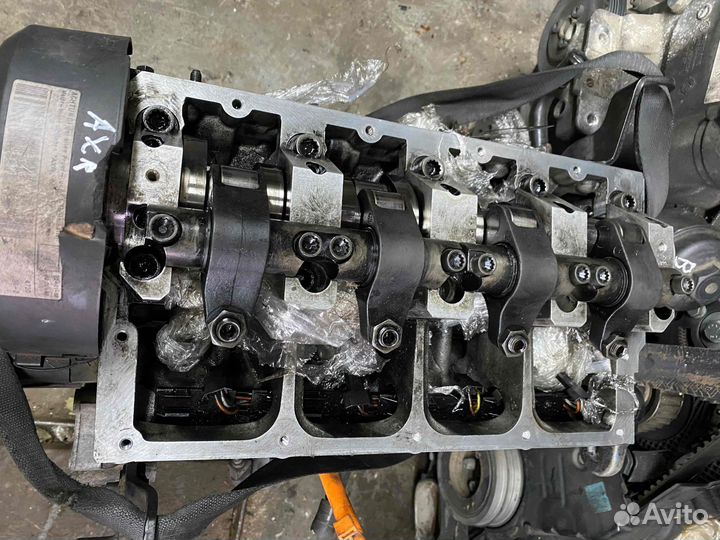 Двигатель Volkswagen Bora 2003 AXR