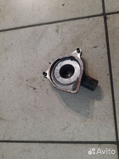 Крышка помпы Honda vf 1000