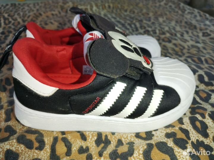 Кроссовки 2 пары adidas на девочку 26