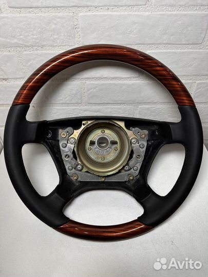 Руль класический w124 w140 дерево зебрана