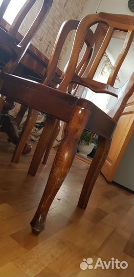 Продам стол и 6 стульев