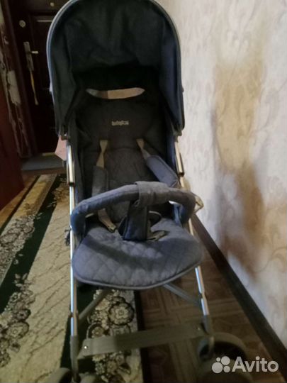 Прогулочная коляска трость