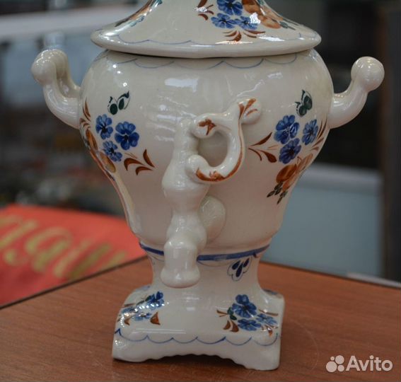 Сувенирный самовар- гжель (4)