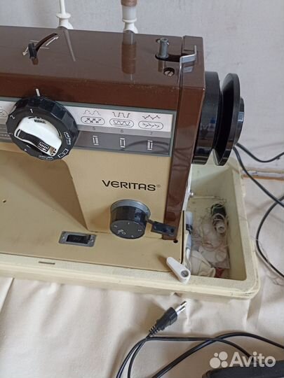 Бытовая швейная машина Veritas 8014/43