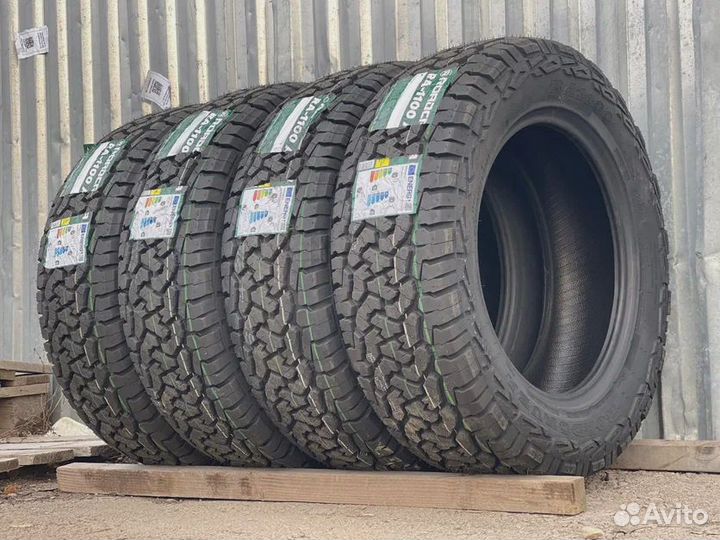 Roadcruza RA1100 A/T 275/40 R22 107T