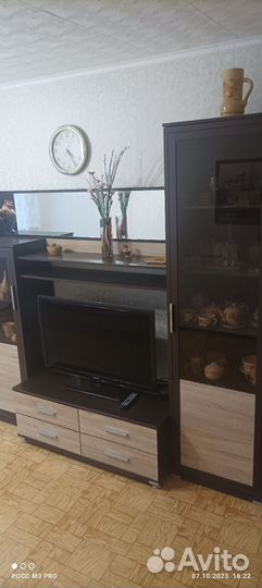 Стенка горка в гостиную бу