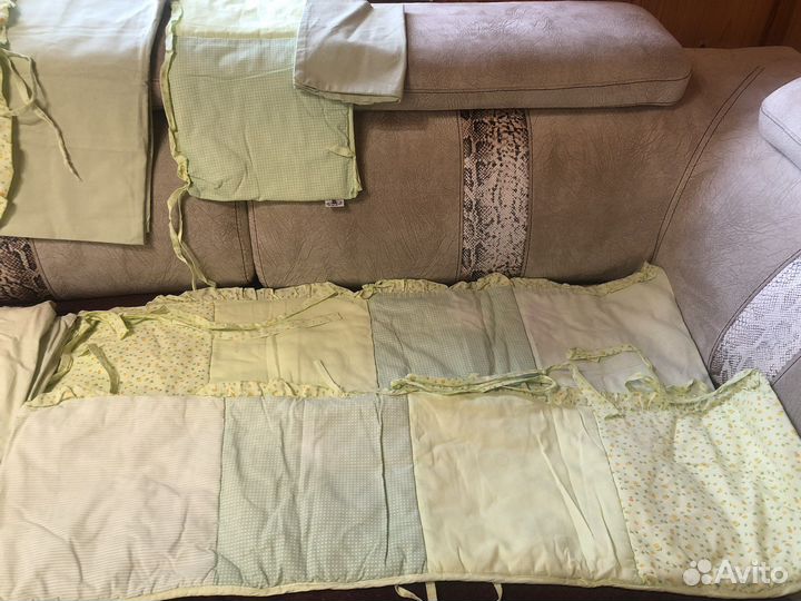 Комплект в кроватку с бортиками