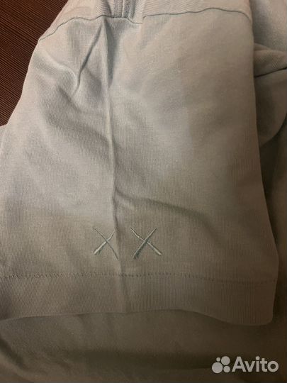 Uniqlo футболка