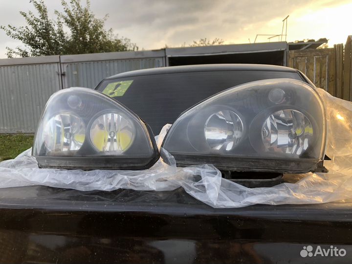 Фары на priora