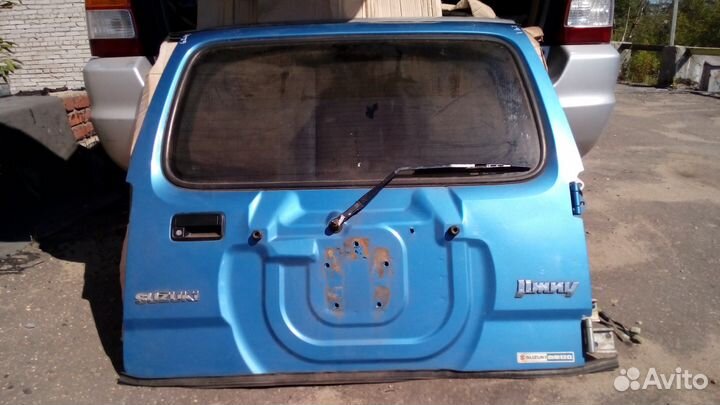 Suzuki Jimny дверь багажника синяя