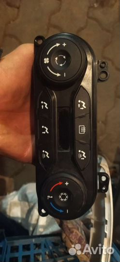 Блок управления климатом, кондиционера LADA Vesta