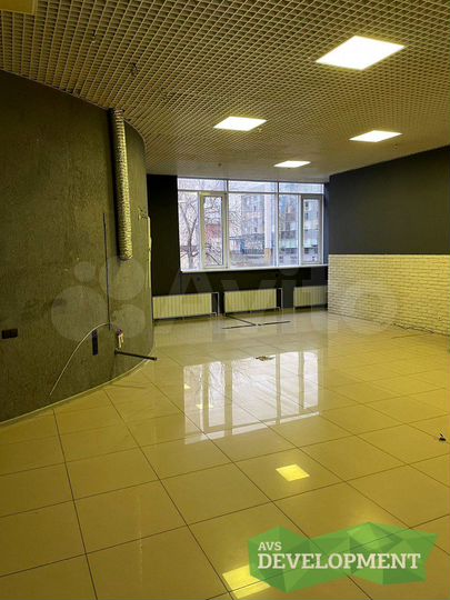 Продажа помещения 102.9 м² с мокрой точкой