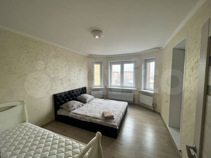 2-к. квартира, 65 м², 9/10 эт.