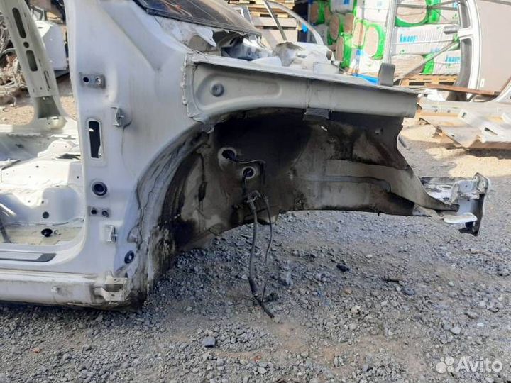 Лонжерон передний правый Skoda Yeti 2009