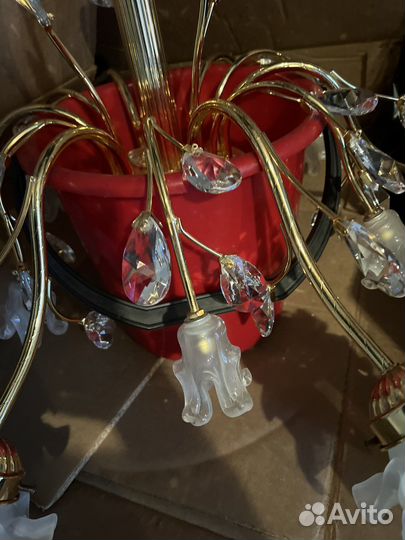 Люстра с элементами хрусталя