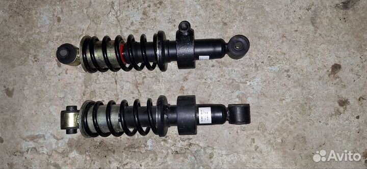 Амортизатор кабины Урал задние