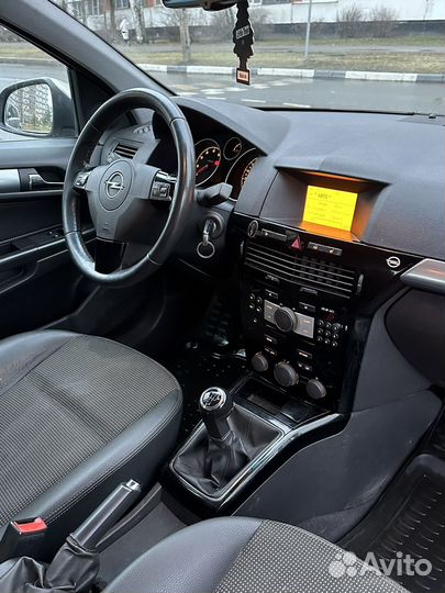 Opel Astra 1.6 МТ, 2010, 182 200 км