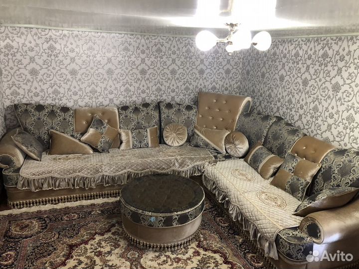 Угловой диван