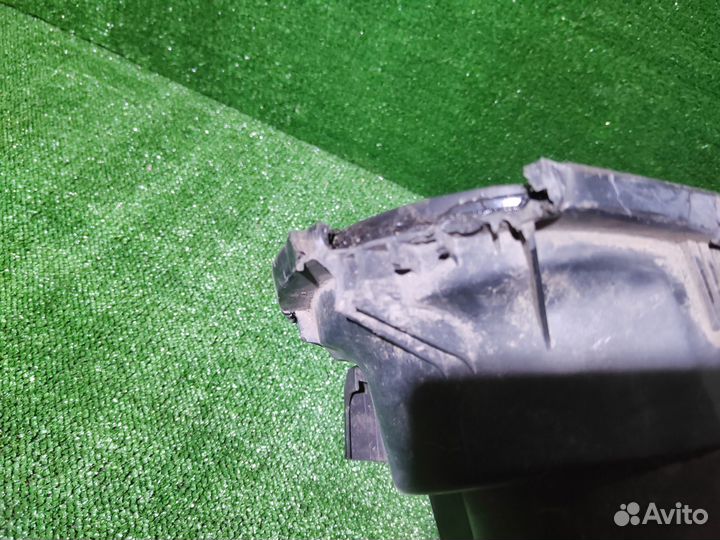 Корпус фары левый Range Rover 3 05-09