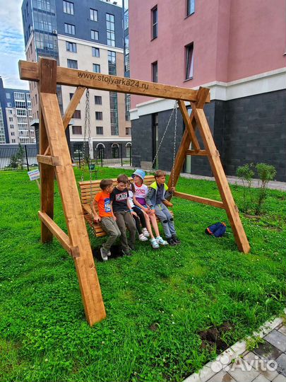 Садовые качели с установкой от производителя