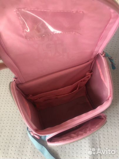 Рюкзак школьный