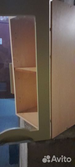 Кухонный шкаф