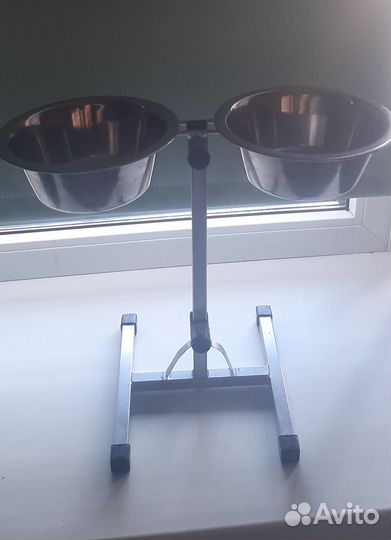 Подставка под миски для собак