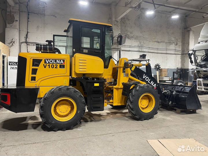 Фронтальный погрузчик VOLNA V102, 2024
