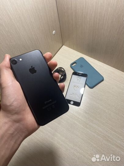iPhone 7, 32 ГБ