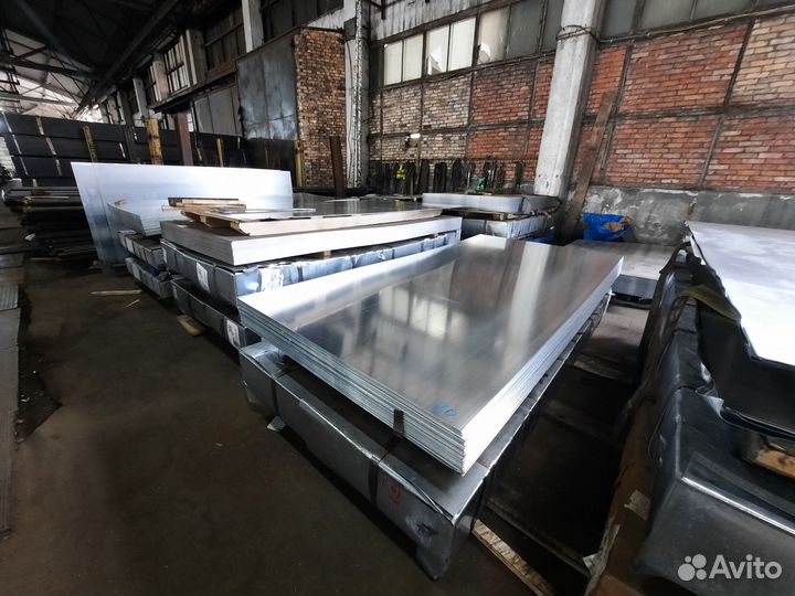 Лист нержавеющий х/к холоднокатаный 2.5х1500х3000 4N+PE (шлиф.) Тайвань (китай), марка aisi 316L