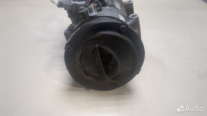 Компрессор кондиционера Toyota RAV 4, 2010