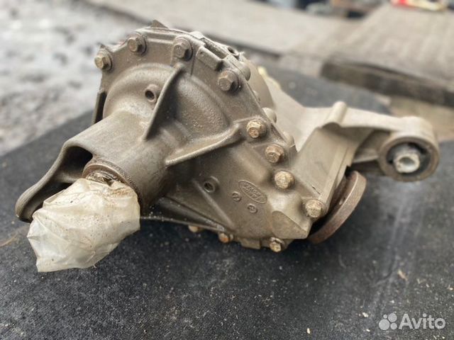 Редуктор заднего моста Land Rover Discovery 4