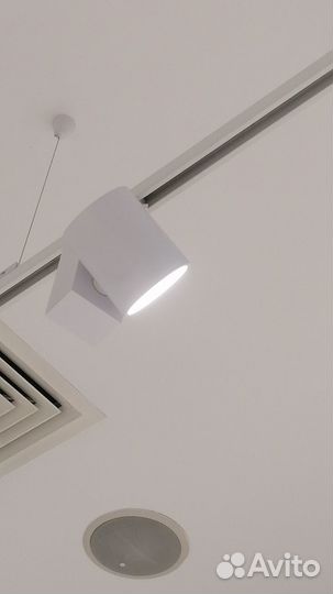 Трековое освещение бу