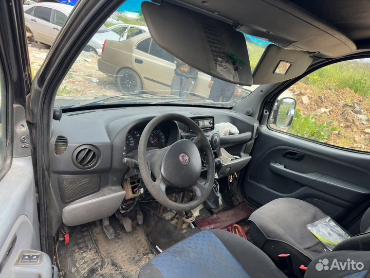 В разборе Fiat Doblo 1.3 Multijet МКПП 2008