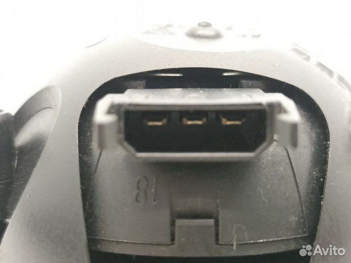 Мотор зеркала правый Audi A3 8P 2008