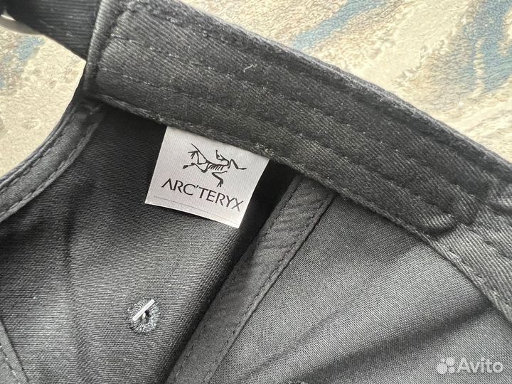 Кепка бейсболка arcteryx черная