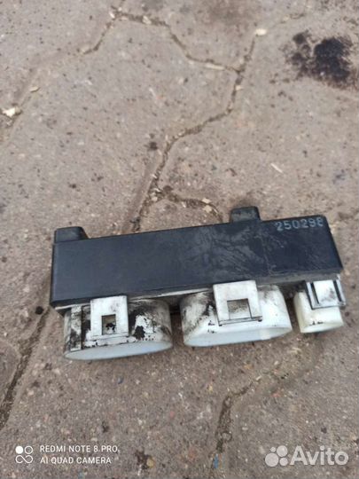 Транспортер т4 блок включения 701 919 506А