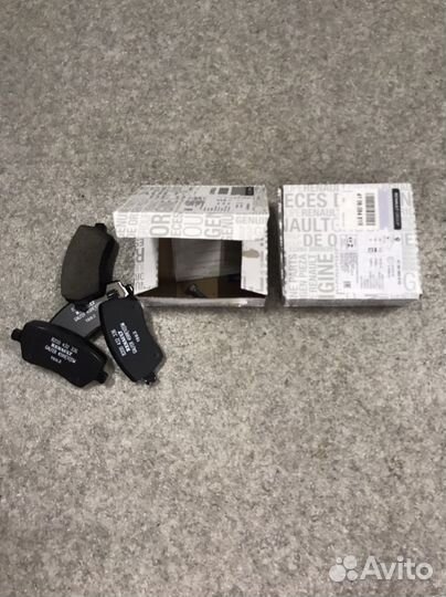 Колодки передние Renault /Largus оригинал
