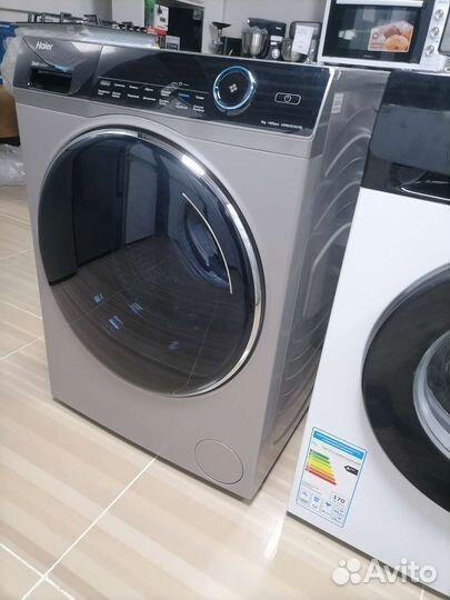 Стиральная машина Haier HW90-B14979S 9 кг 1400 об