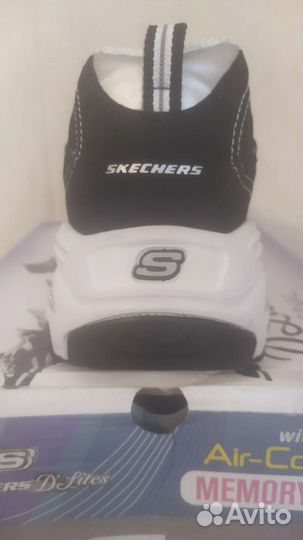 Кроссовки 41.5 размер