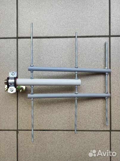 Антенна направленная UHF 400-470 мГц