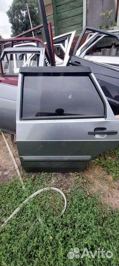 Задняя левая дверь на ваз 2114 цвет кварц