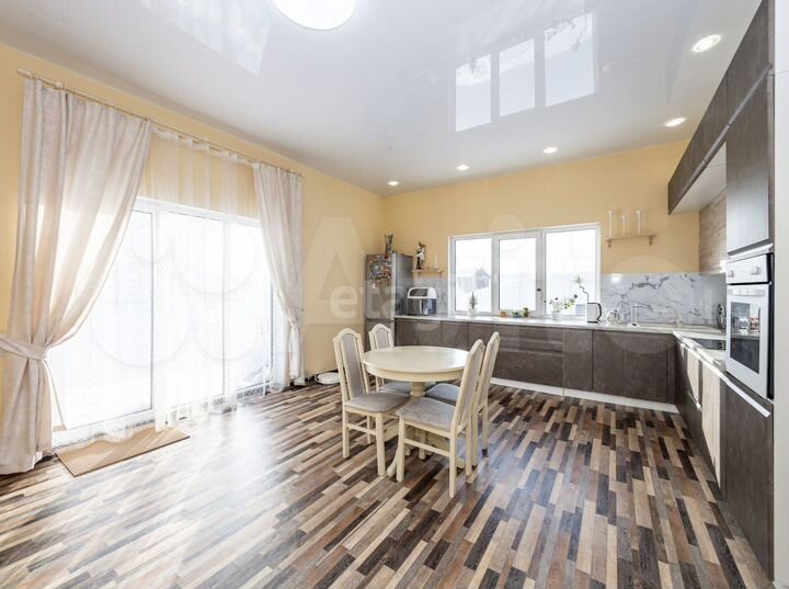 Коттедж 101,4 м² на участке 5 сот.