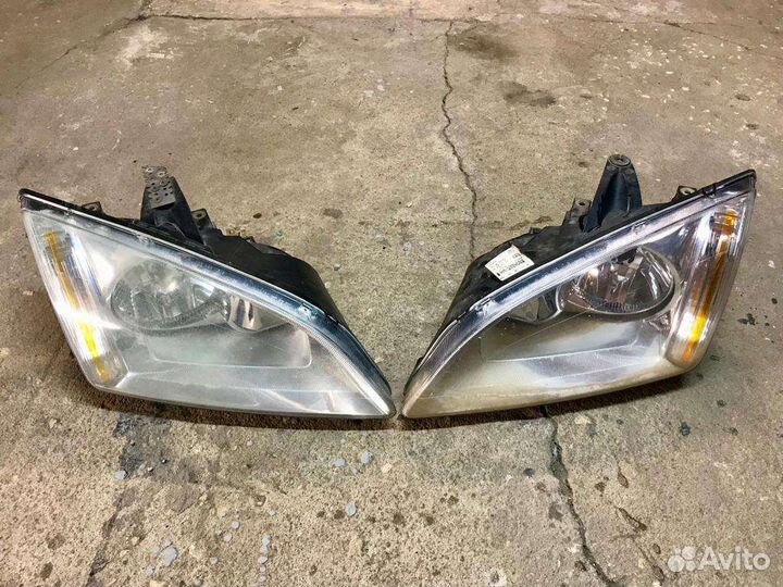 Фары Ford Focus 2 дорестайлинг