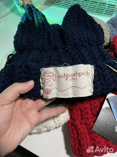 Вязаная шапка с ушами кота как у айдола