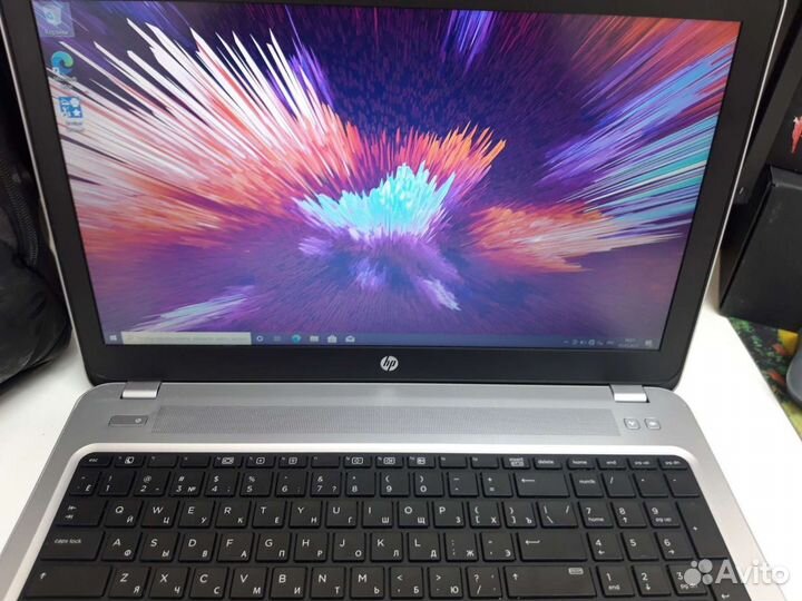 HP ProBook Full hd Core i3 7100u/geforce 930mx 2gb