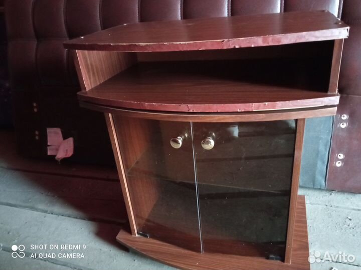 Подставка под телевизор